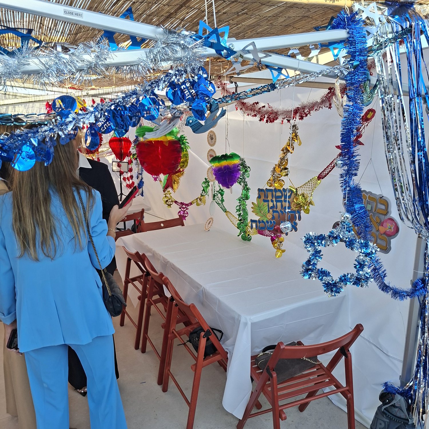 Η Sukkah είναι έτοιμη να φιλοξενήσει τους καλεσμένους