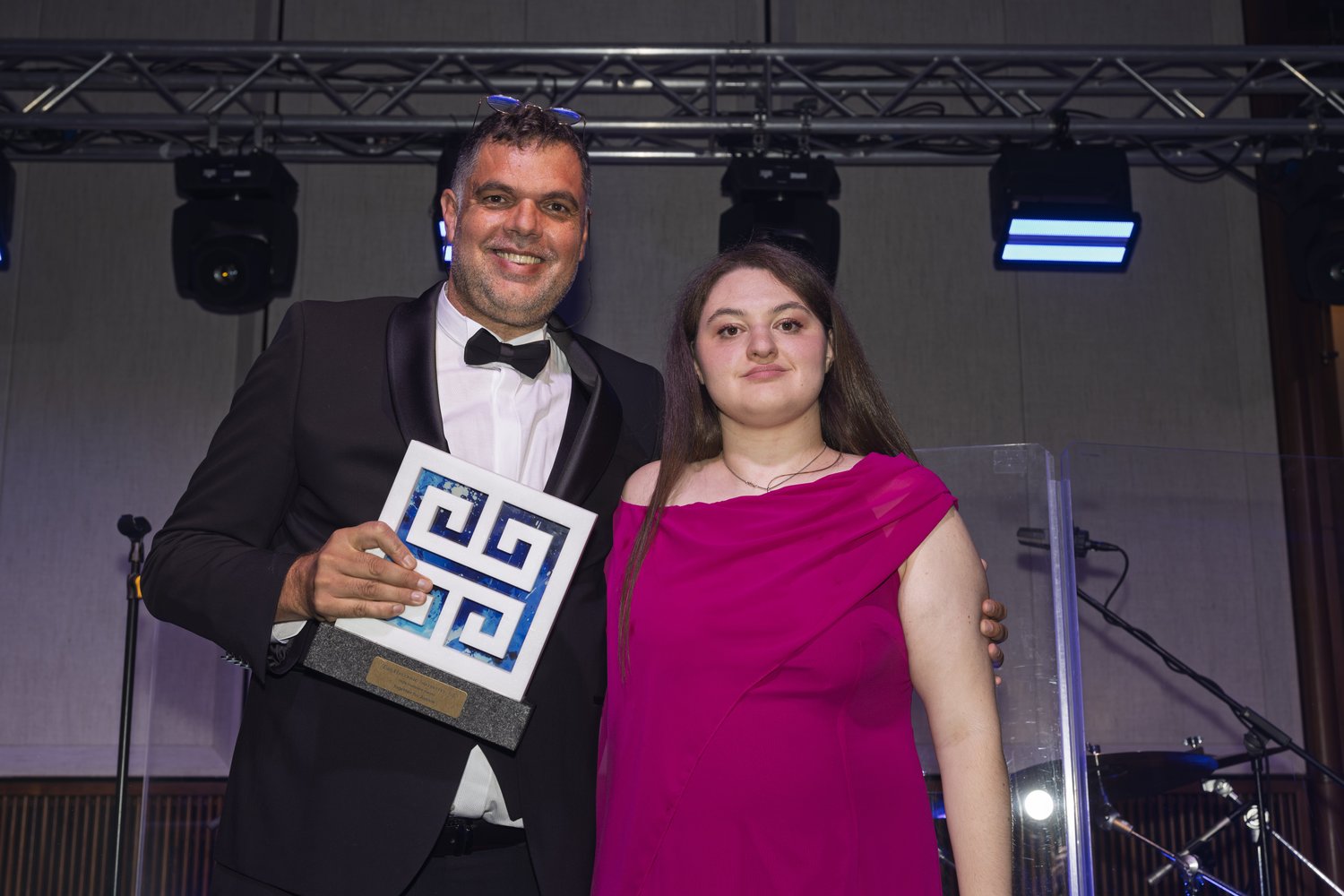 Δημήτρης και Άρια Παπανικολάου