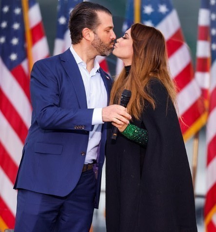 Κίμπερλι Γκίλφοϊλ, Ντον Τζούνιορ