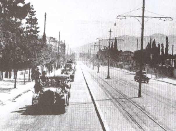 Τα γερμανικά στρατεύματα (η 2η Τεθωρακισμένη Μεραρχία) στην κάθοδο της Κηφισίας