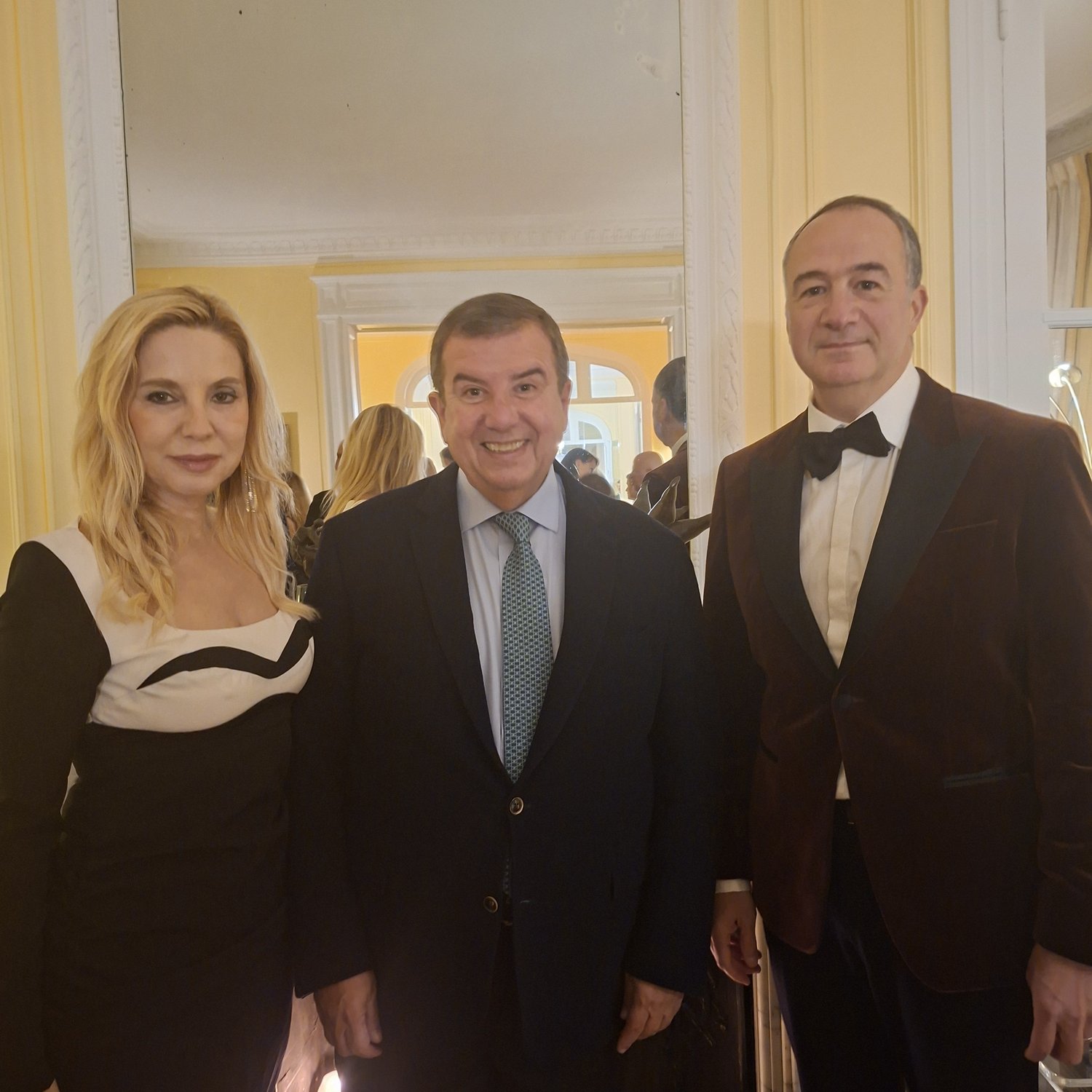 Ζέτα Τζιώτη, Τάκης Μαυρωτάς, Γιάννης Κονταξόπουλος